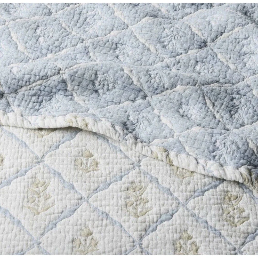3pc Full/Queen Reversible Lightweight Matelasse Quilt & Shams Set Cottage Floral